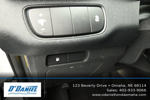 Used 2017 Kia Sorento AWD image 27