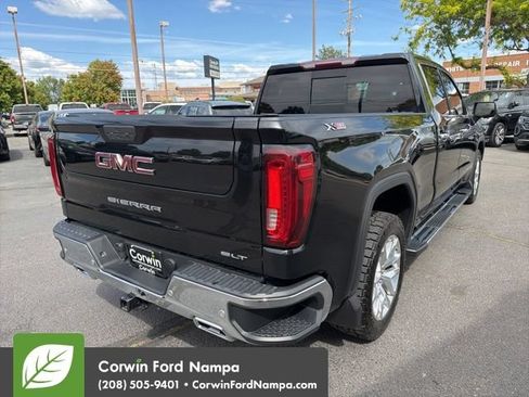Used 2021 GMC Sierra 1500 SLT w/ SLT Premium Plus Package AWD/4WD image 5