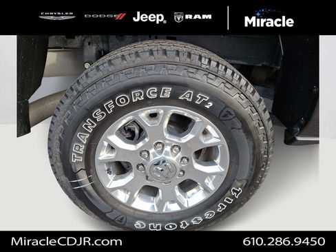 Used 2024 RAM 2500 Laramie w/ Safety Group image 8