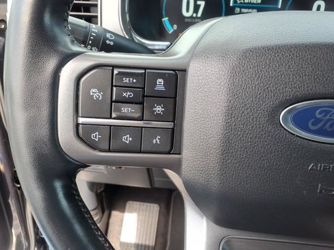 Used 2022 Ford F150 Lariat w/ Tow Technology Package AWD/4WD image 35