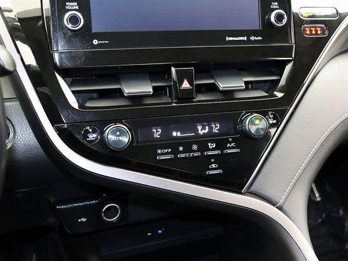 Used 2023 Toyota Camry XSE image 19