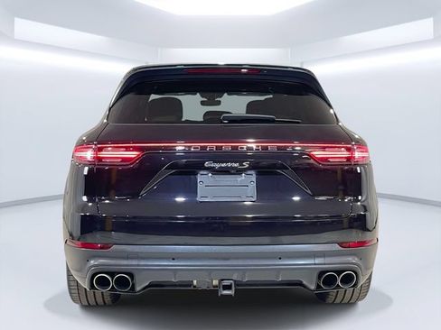 Used 2019 Porsche Cayenne S AWD/4WD image 7