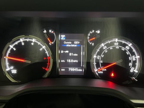 Used 2021 Toyota 4Runner TRD Off-Road Premium image 9