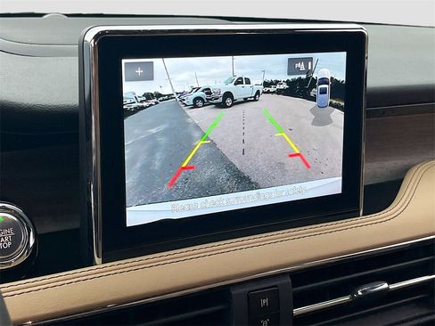 Used 2021 Lincoln Corsair Reserve image 14