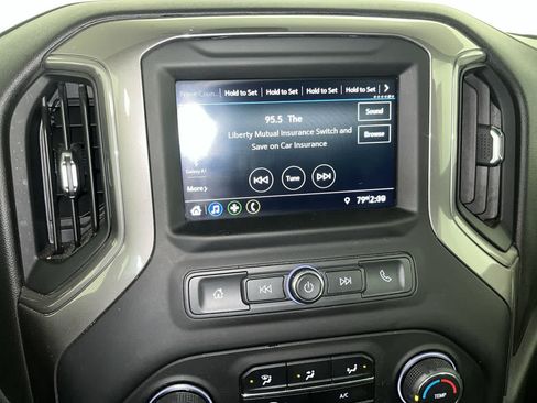 Used 2021 Chevrolet Silverado 1500 Custom w/ Safety Confidence Package AWD/4WD image 18