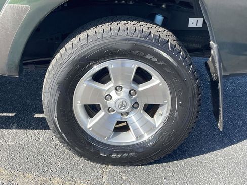 Used 2014 Toyota Tacoma 4x4 Double Cab w/ TRD Sport Package image 10