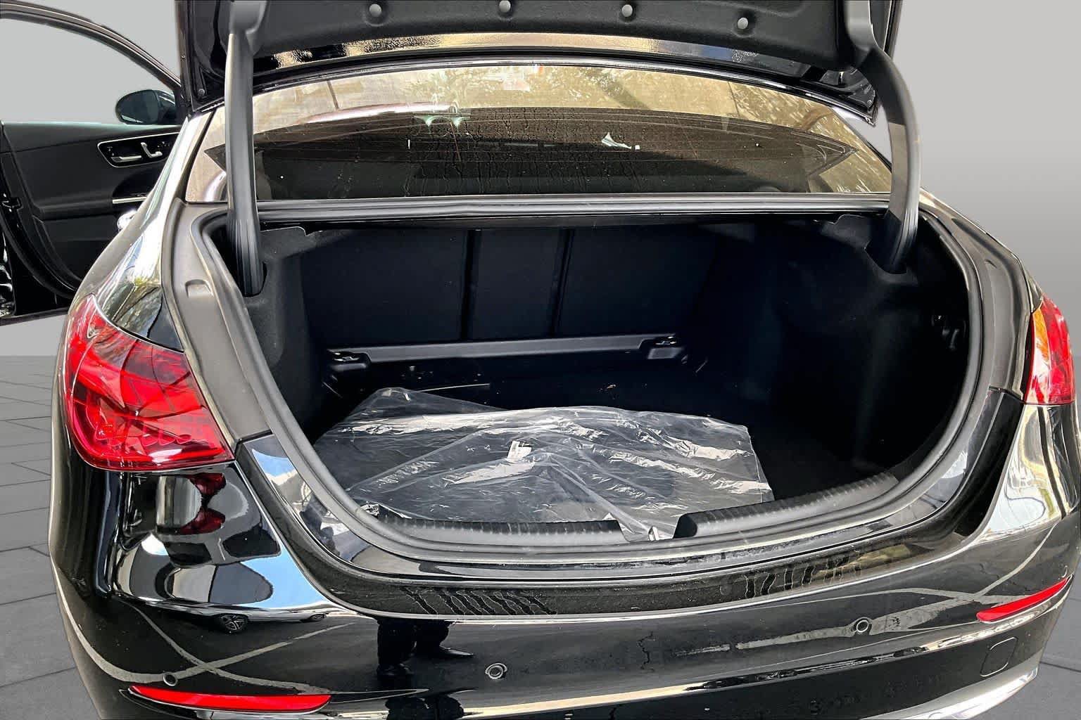 Used 2026 Mercedes-Benz C 300 Sedan image 37