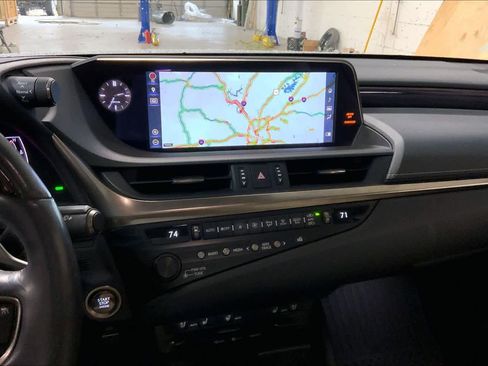 Used 2019 Lexus ES 350 image 6