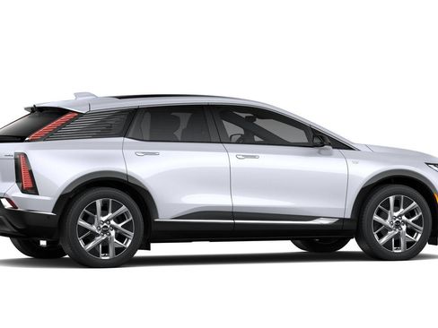 New 2026 Cadillac Optiq Luxury 2 image 16