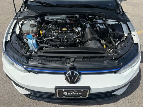 Used 2024 Volkswagen Golf R AWD/4WD image 31