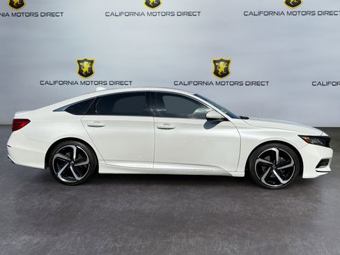 Used 2019 Honda Accord Sport image 6