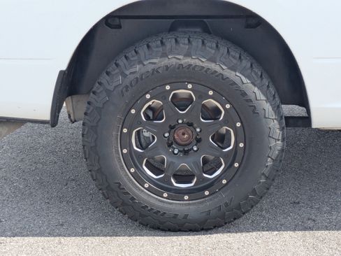Used 2018 RAM 1500 Tradesman w/ Popular Equipment Group RWD image 9