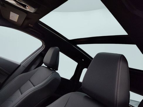 New 2025 BMW X1 xDrive28i w/ Convenience Package image 14