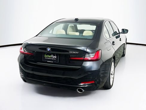 Used 2025 BMW 330i Sedan w/ Convenience Package RWD image 7