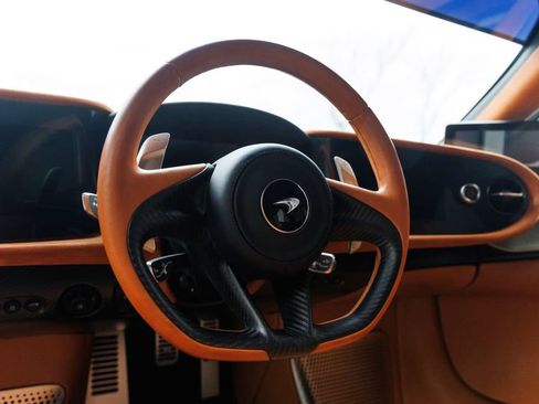Used 2020 McLaren Speedtail RWD image 20