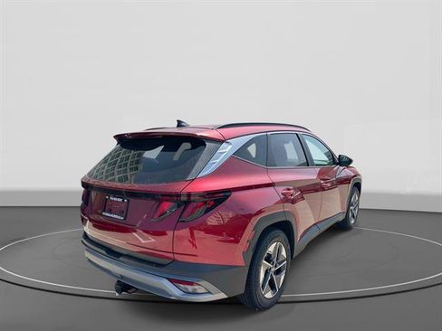 New 2026 Hyundai Tucson SEL Plus w/ Tow & Go Package FWD image 5