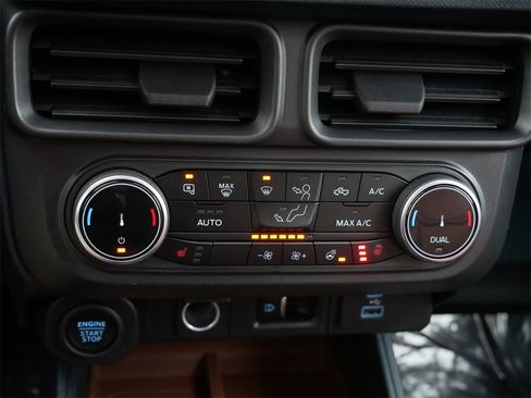 Certified 2023 Ford Maverick Lariat w/ Lariat Luxury Package image 23