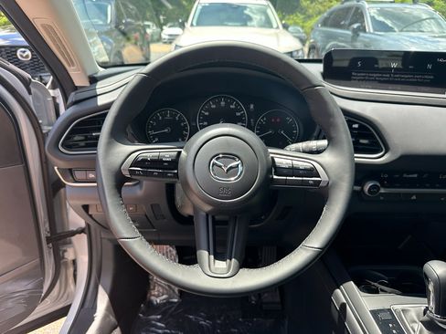 New 2026 MAZDA CX-30 AWD 2.5 S w/ Select Sport Pkg image 17