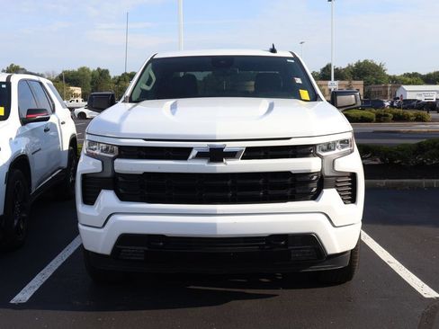 Used 2023 Chevrolet Silverado 1500 RST w/ Protection Package AWD/4WD image 2