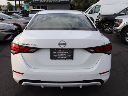 Used 2024 Nissan Sentra S FWD image 4