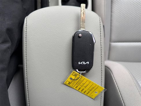 Certified 2023 Kia Soul LX w/ Option Group 015 image 32