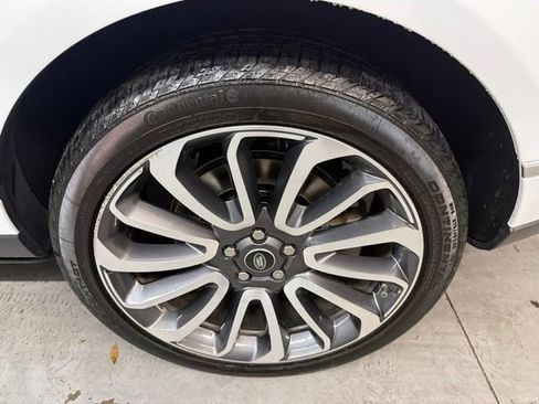 Used 2018 Land Rover Range Rover Autobiography AWD/4WD image 28
