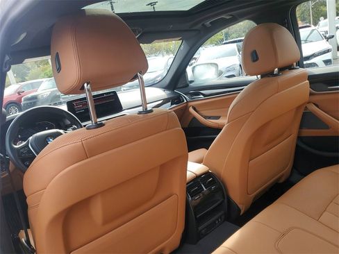 Used 2023 BMW 530i w/ Premium Package image 14