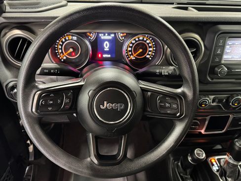 Used 2018 Jeep Wrangler Sport AWD/4WD image 20