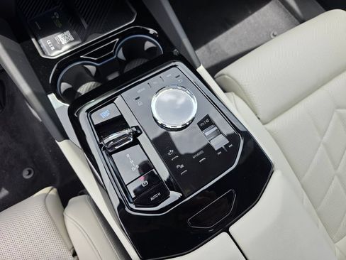 New 2026 BMW i5 M60 w/ Executive Package AWD/4WD image 15