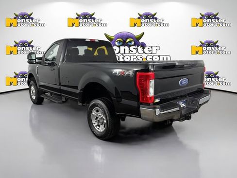 Used 2017 Ford F250 XLT w/ Snow Plow Prep Package image 7