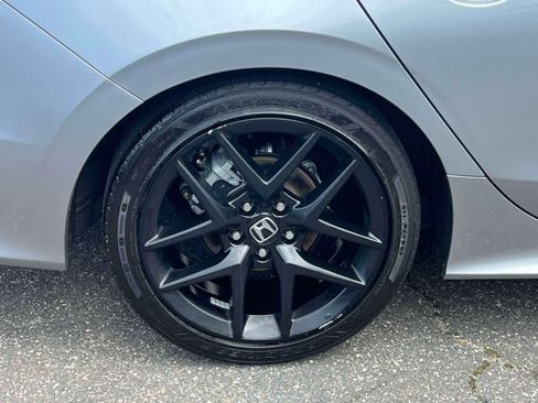 Used 2023 Honda Civic Sport image 14
