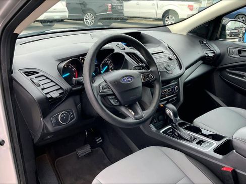 Used 2018 Ford Escape S image 17