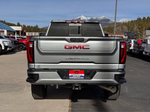 Used 2025 GMC Sierra 2500 Denali w/ Denali Reserve Package image 4