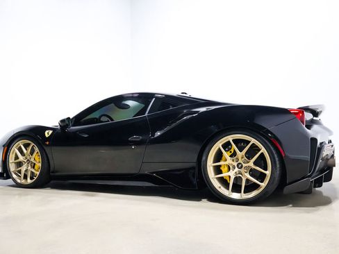 Used 2020 Ferrari 488 Pista image 25