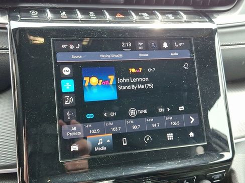 Used 2024 Jeep Grand Cherokee L Laredo image 18