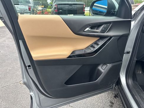 New 2026 Chevrolet Equinox ACTIV w/ Convenience Package III FWD image 11