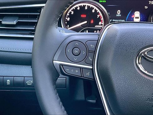 Used 2024 Toyota Camry XLE image 23