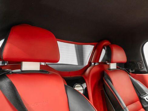 Used 2003 BMW Z8 RWD image 18