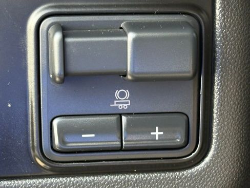 Used 2023 Chevrolet Suburban RST w/ Max Trailering Package RWD image 32