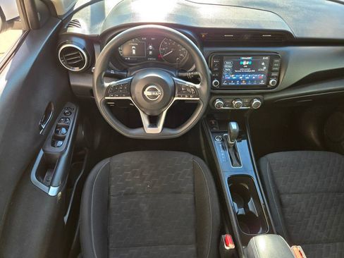 Used 2024 Nissan Kicks SV FWD image 14