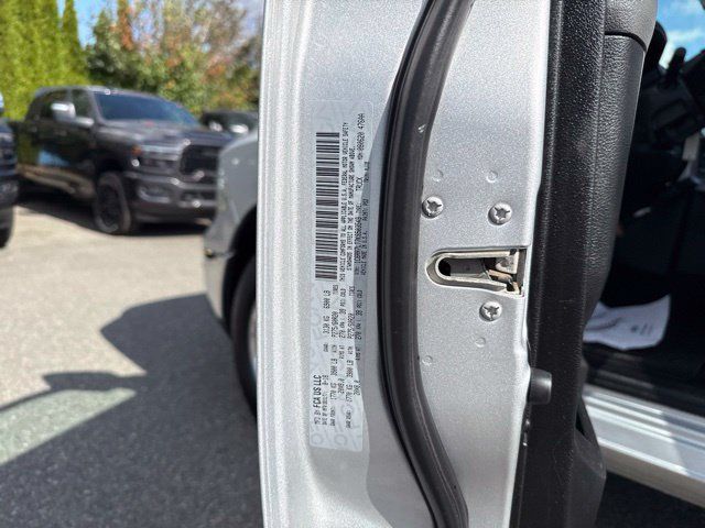 Used 2019 RAM 1500 Big Horn AWD/4WD image 24
