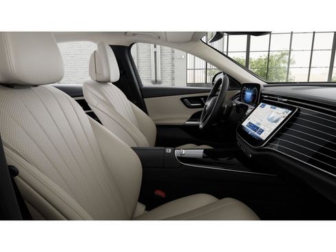 New 2026 Mercedes-Benz E 450 4MATIC Sedan image 4