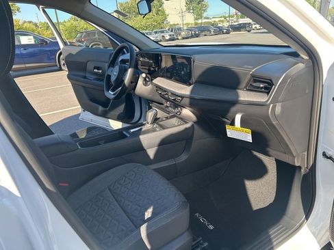 New 2026 Nissan Kicks SV FWD image 22