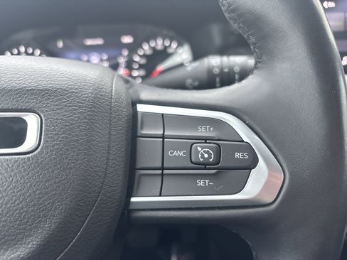 Used 2022 Jeep Compass Altitude w/ Convenience Group image 27