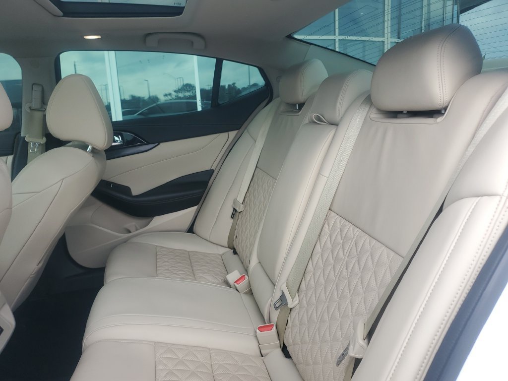Used 2020 Nissan Maxima Platinum w/ Illumination Package FWD image 17