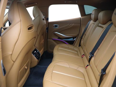 New 2026 Aston Martin DBX 707 image 26