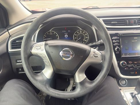 Used 2015 Nissan Murano S w/ Navigation Package image 18