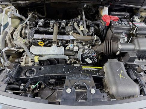 Used 2024 Nissan Versa SV FWD image 24
