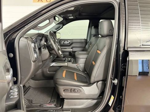 Used 2021 GMC Sierra 1500 AT4 w/ AT4 Preferred Package AWD/4WD image 14