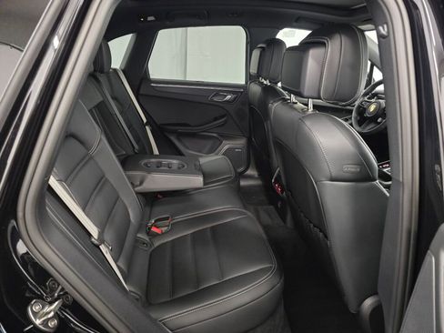 New 2026 Porsche Macan GTS image 25